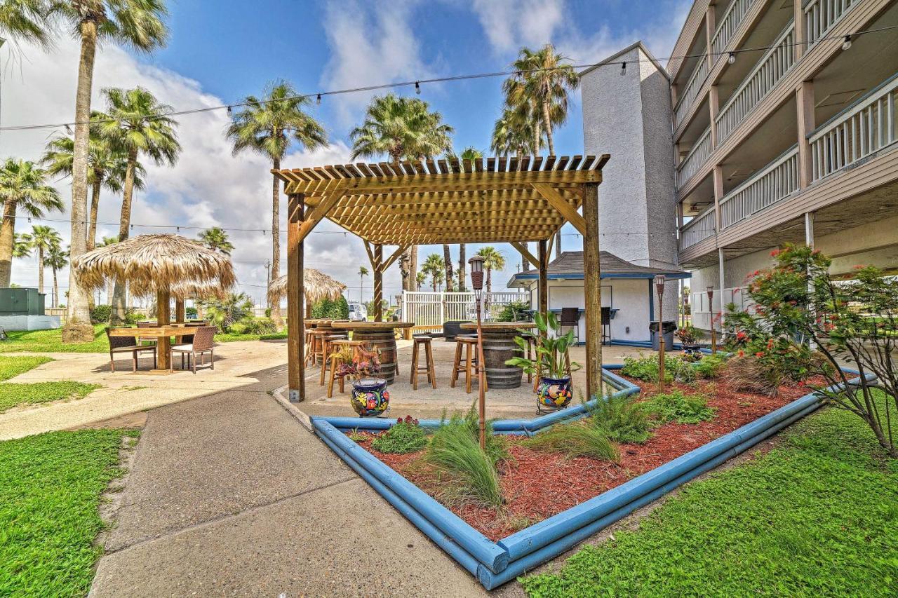 Corpus Christi Escape Pool And Direct Beach Access! Apartamento Exterior foto